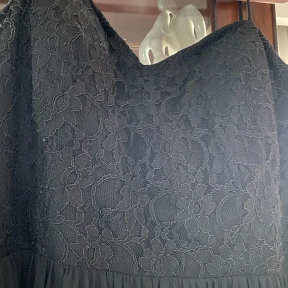 Black prom dress - Picture 2 of 2